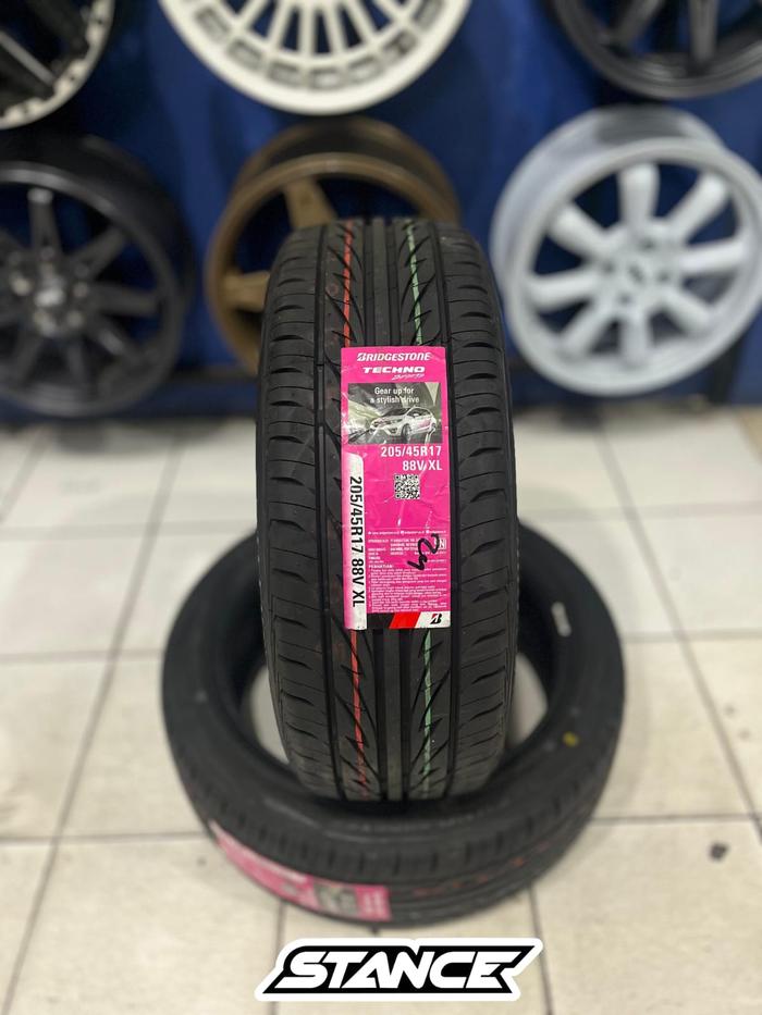 Ban Mobil Bridgestone Techno Sport Ring 17 205 45 R17 Terbaru 2025
