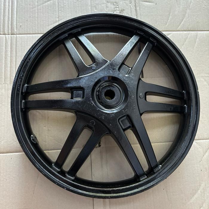 Velg pelek Pelk Suzuki Spin Spin SR as 20