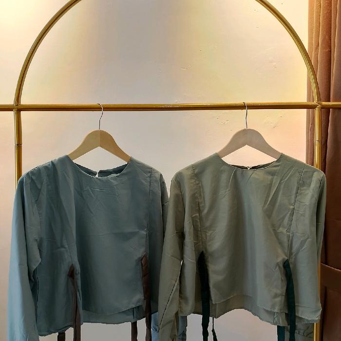 Blouse Crop outfit korean style