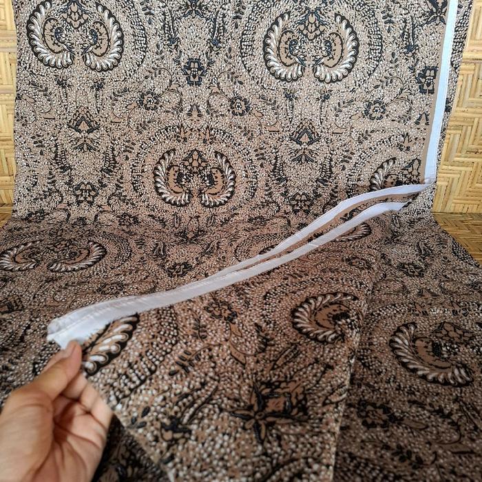 Kain Jarik Rok Wiru Selendang Batik Babon Angrem Angkrem Klasik Lawasan Krem Pastel Bawahan Kebaya W
