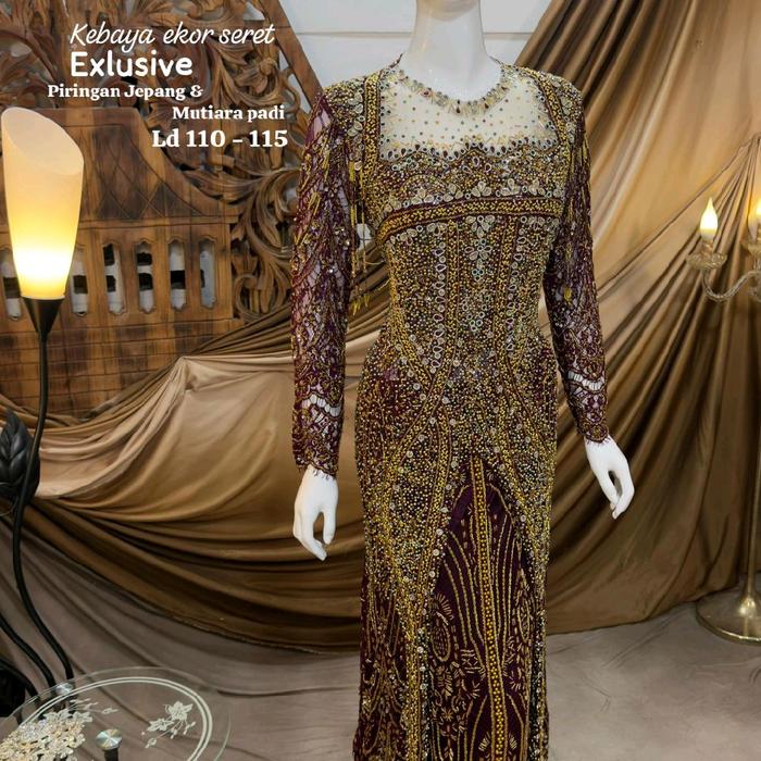 Model Exlusif Kebaya Belah 2 in 1 Warna Burgundy Ld 110 Acc Veil Hijab Selayer Jubah Ekor Seret Piri