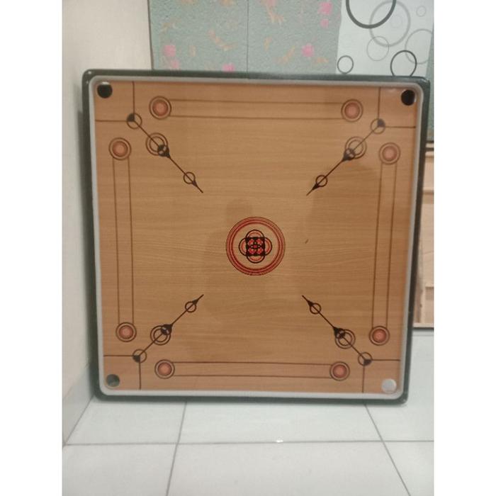 Meja karambol mulus dan licin triplek komplit Cristal&coin karambol.ukuran 100x100cm.