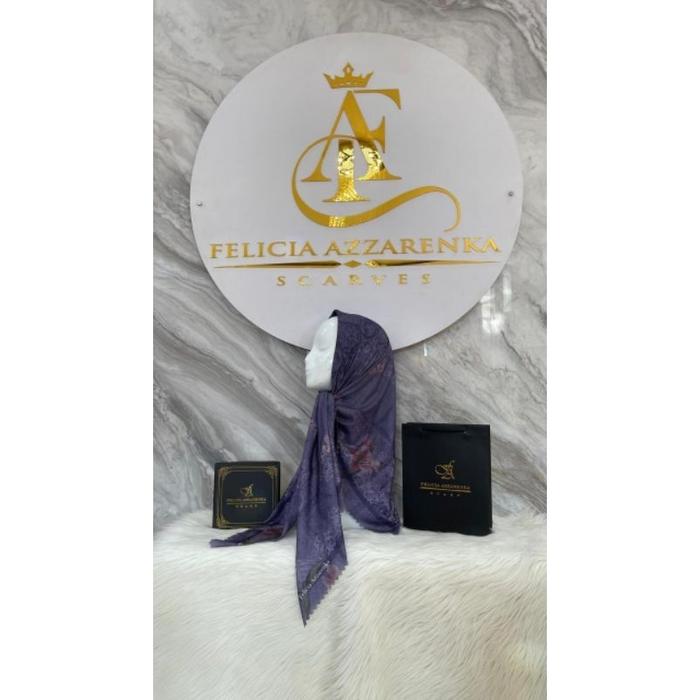 felicia azzarenca scarf Ap