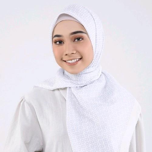 Buttonscarves Original New - Tapis Vanilla (Broken White)