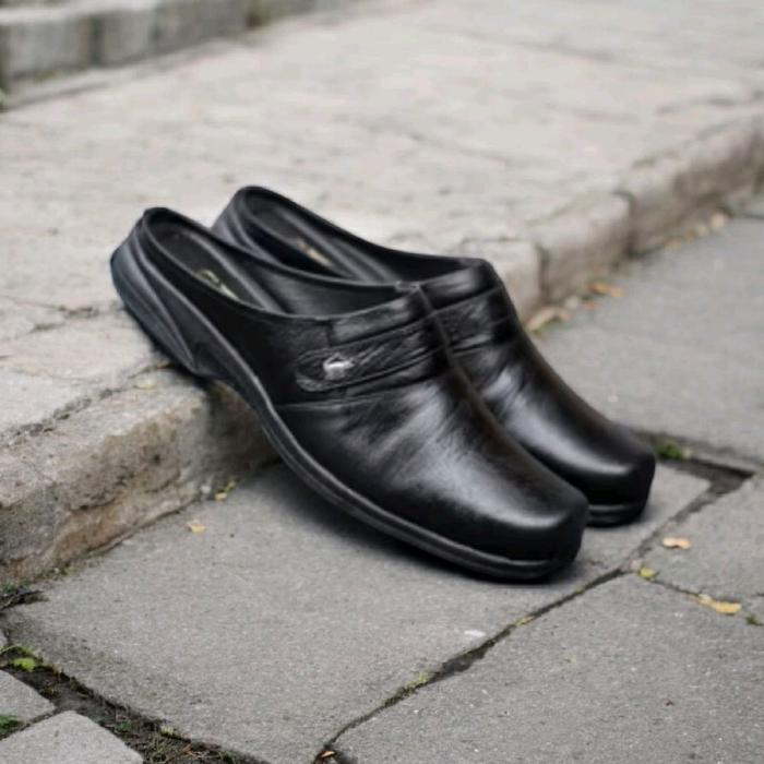SAILA- Sepatu sandal pria formal sendal selop laki laki kulit asli crocodile sol karet tidak licin S