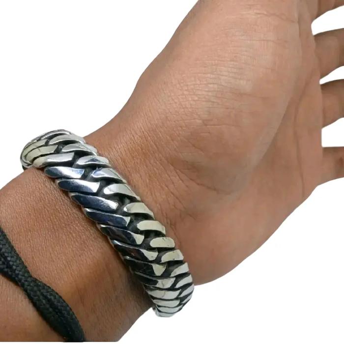 Gelang Monel Papua Monel Rajut Lebar dan Besar Bracelets Bangle Pria Putih