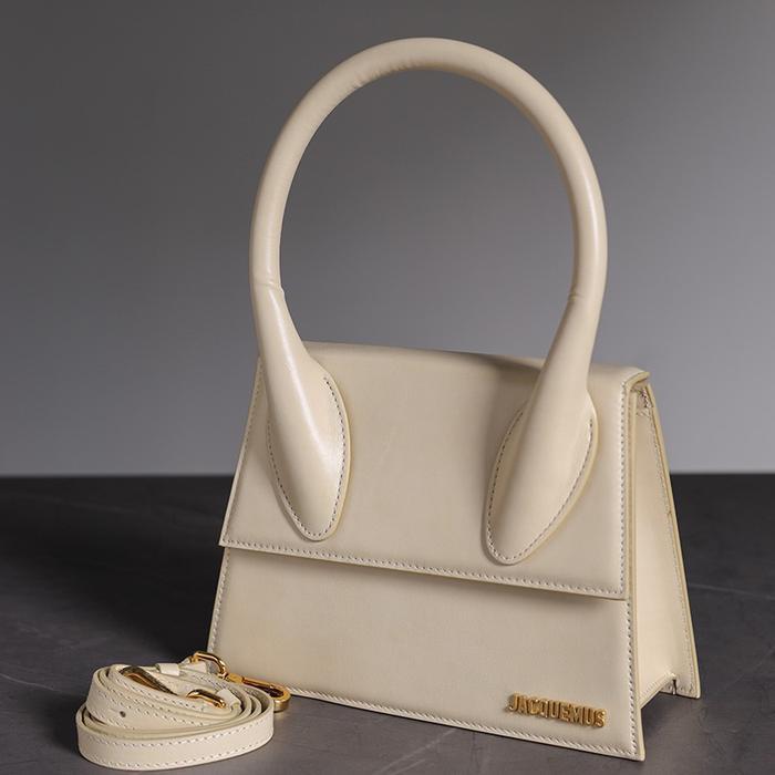 Jacquemus Le Grand Chiquito In Ivory Leather