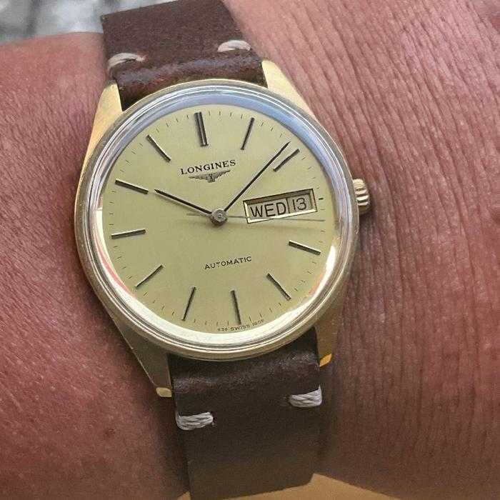 JAM KUNO ANTIK SWISS : LONGINES AUTOMATIC DAYDATE GOLDPLATED ORIGINAL FLAGSHIP CONQUEST