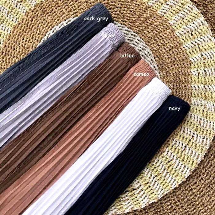 rok plisket dengan bermacan warna ,,bahan berkualitas