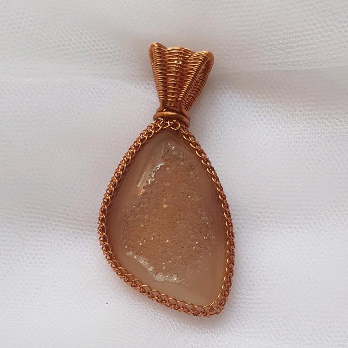 Mata Kalung/Liontin (Liontin Batu Druzy)