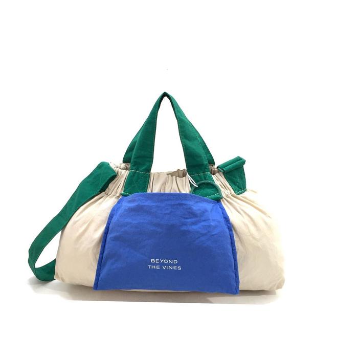 BEYOND THE VINES medium dumpling bag Selempang