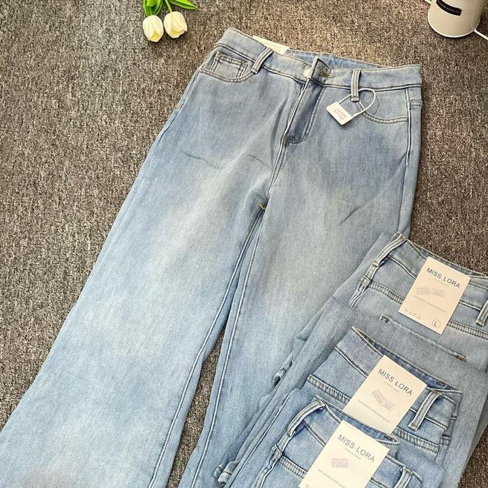 Jeans panjang light blue inner bulu -Miss Lora