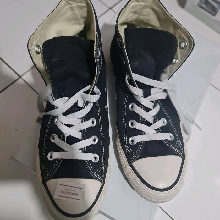 Sepatu Converse Chuck Taylor All Star High Black Original Bekas - 35 - 39.5 Hitam