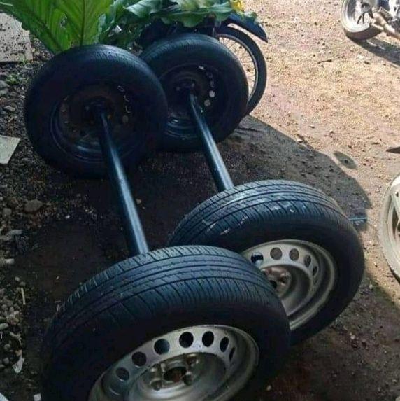 as roda gerobak ban mobil (hanya as saja)