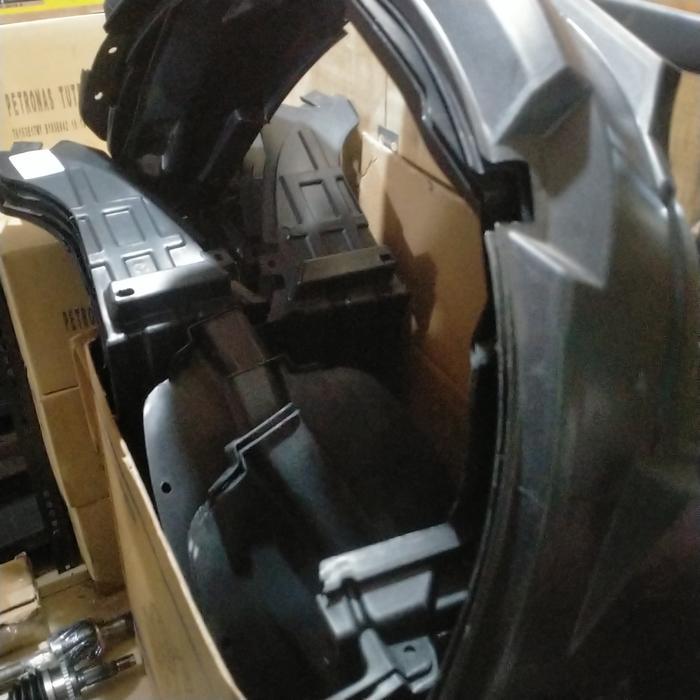 Liner Fender Depan Proton Exora Set
