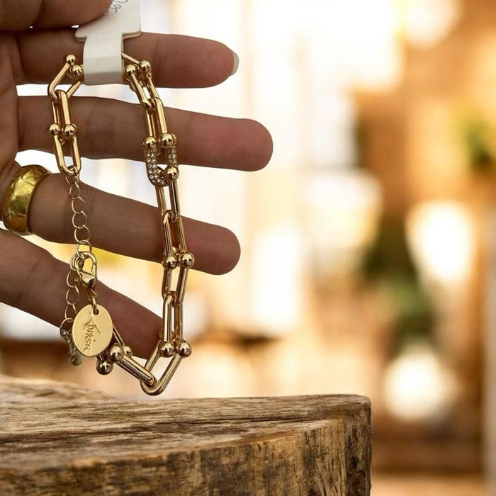 Gelang bran  LOVISA ori dari Malaysia