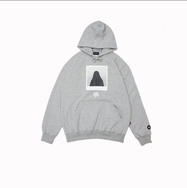 HUSTED SWEATER LIZED MISTY GREY HOODIE