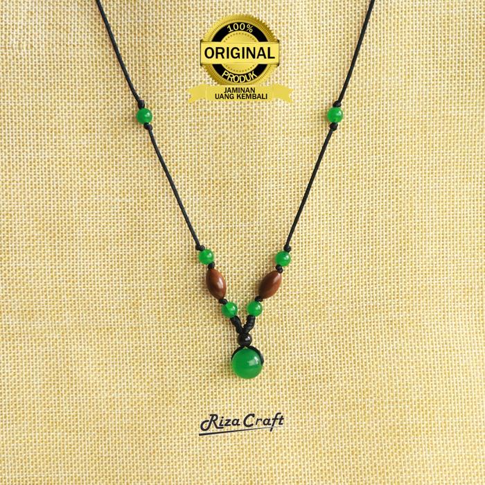 Kalung Giok Hijau Quartzite Cina China ASLI Tali Hitam Merah Pria Wanita Keren Vintage