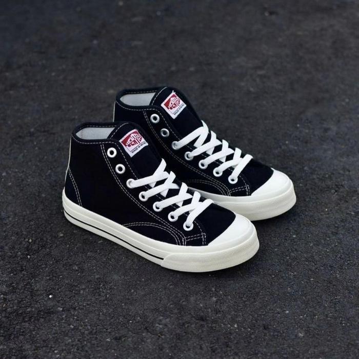 New Arrival Sepatu Ventela Sneakers Sepatu Ventela New Public High Black Sepatu Cowok-Cewek Keren Se