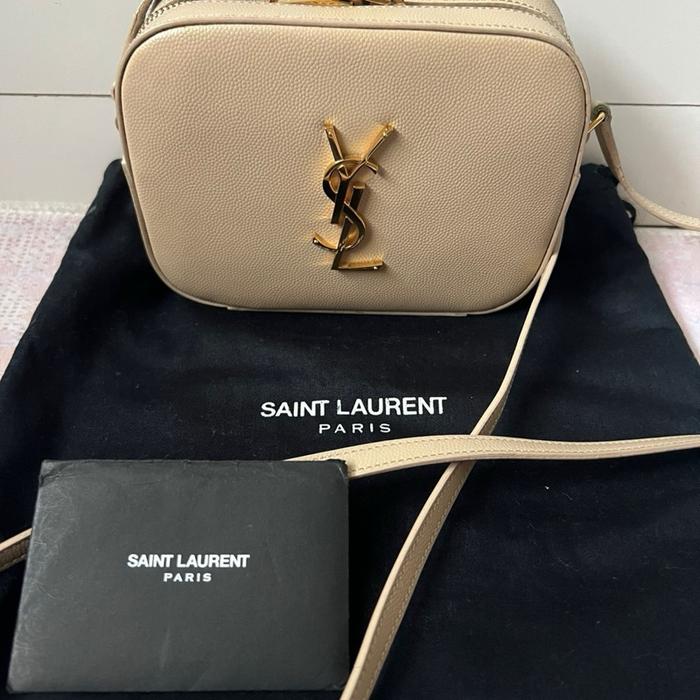 Authentic ysl camera bag in caviar leather Selempang