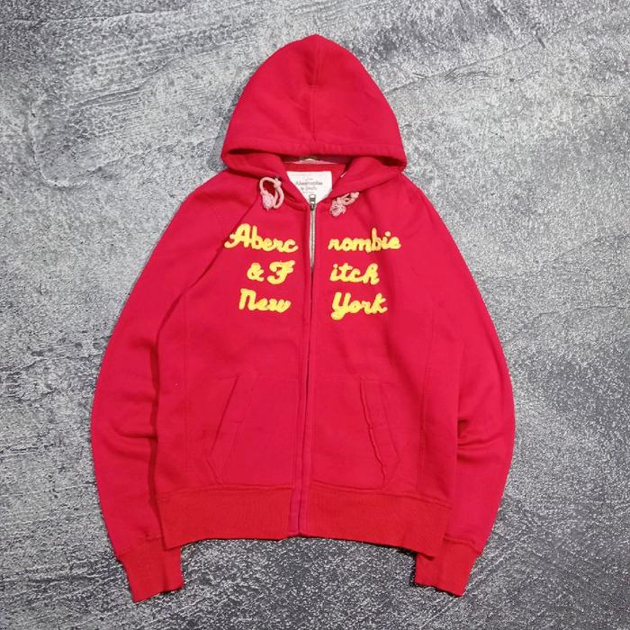 jaket Hoodie Zipper ABERCROMBIE & FITCH NEW YORK merah logo bordir jaket casual murah size L fit XL