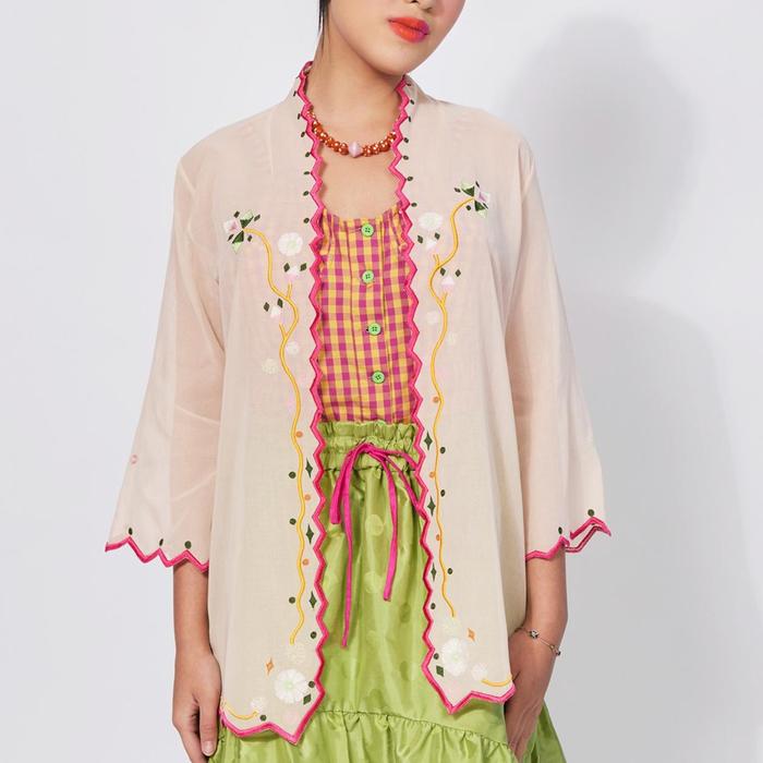 Putu Mayang Embroidered Kebaya Encim - Beige/Pink - Cotton