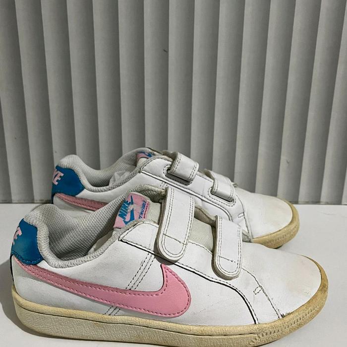 Sepatu Anak Second Original Nike Court Size 33/20,5cm