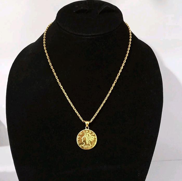 Aksesoris Kalung koin lapis emas