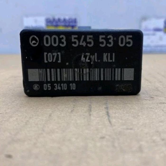 Relay AC Mercedes Benz w124 E220