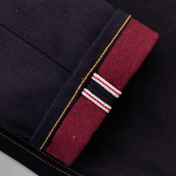 DENIM SELVEDGE DARK RED 19 OZ