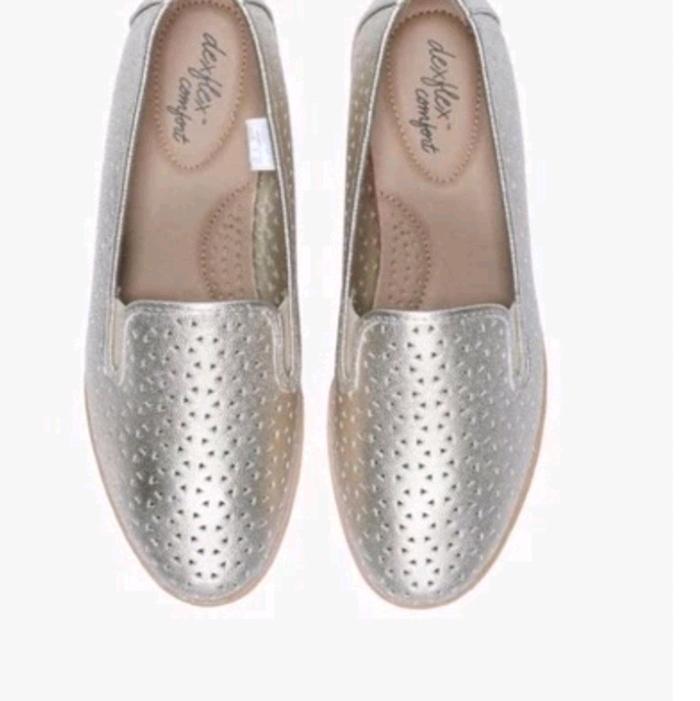 Sepatu Wanita Kerja Slip-On Merk Payless Ukuran 7 Warna Soft Gold - Shoes