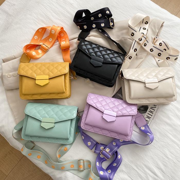 Tas Clutch Wanita Elegan Minimalis Import Bahan Kulit Sintetis BJ81792 Warna Lilac Ukuran Sedang