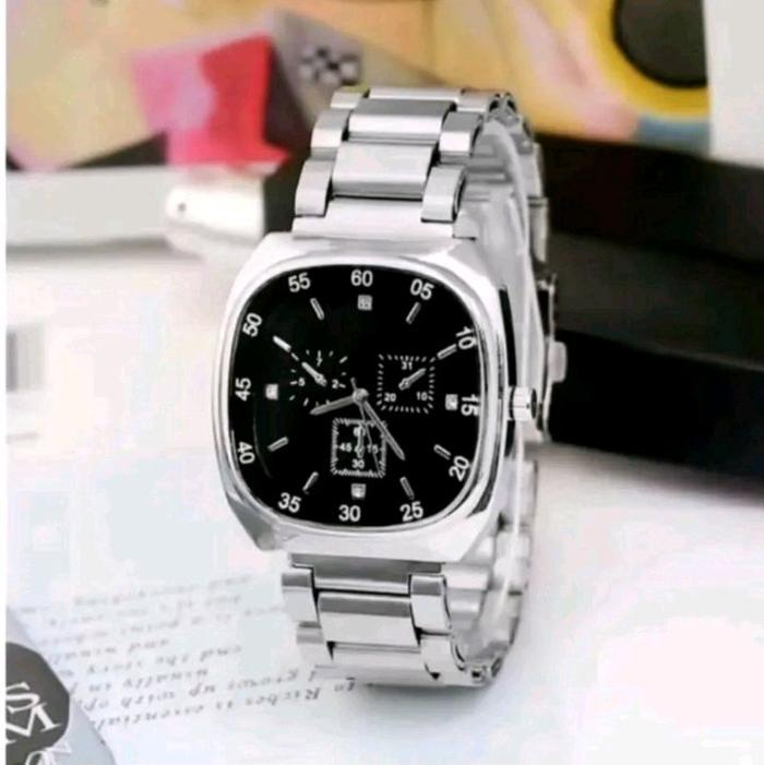 jam tangan wanita/pria cod gratis ongkir cocok buat kmu yg suka fesen tampil cantik dan keren banget