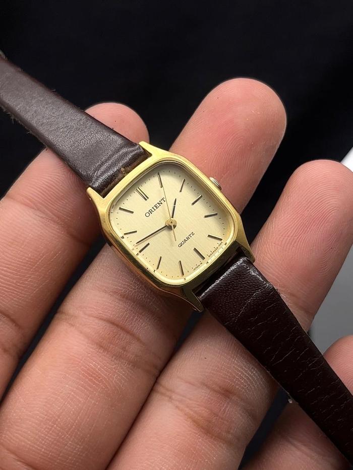Jam Tangan Vintage Orient Tank Gold Quartz