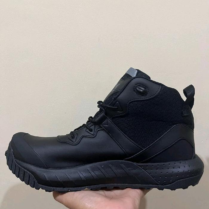 Sepatu Under Armour Micro Valzet  High Boot Black Original BNIB