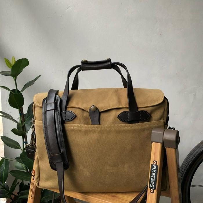 Filson rugged twill briefcase tan