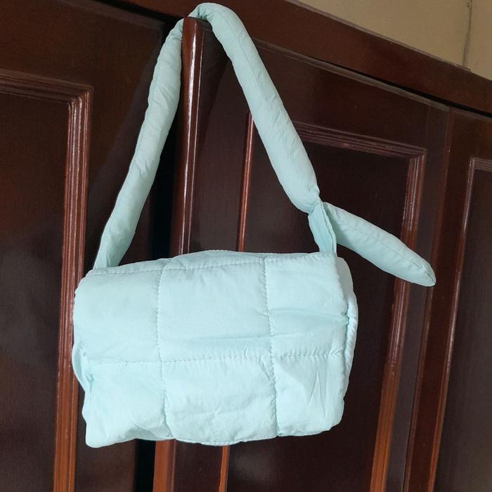 Eucerin Puffy Bag. Jual cepat !!!