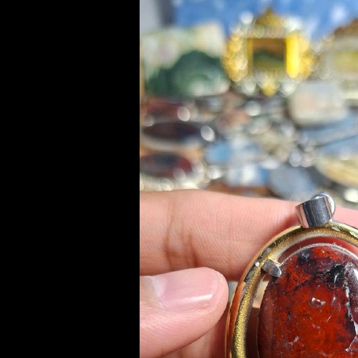 Liontin Badar Besi Merah Kebumen