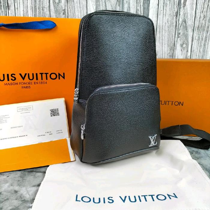 TAS SLINGBAG/SLEMPANG PRIA IMPORT LV'1182 BRANDED MIROR