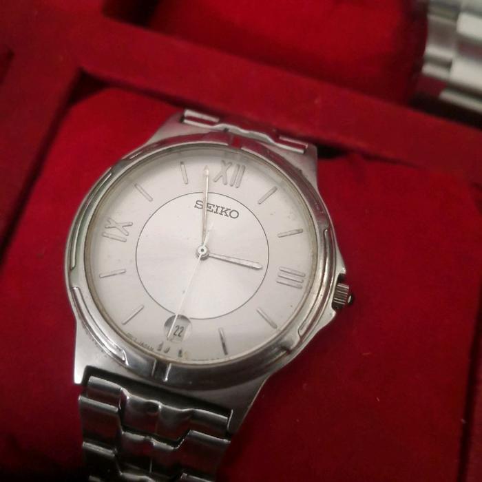 Jam tangan quartz Seiko 7n42-0av0 roman index