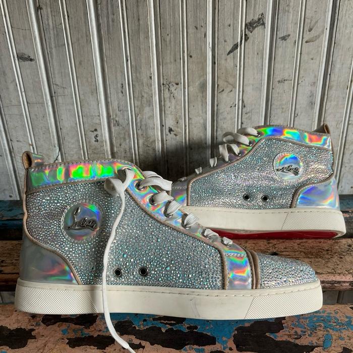 Sepatu Sneakers Christian Loubotin Hologram Swarovski