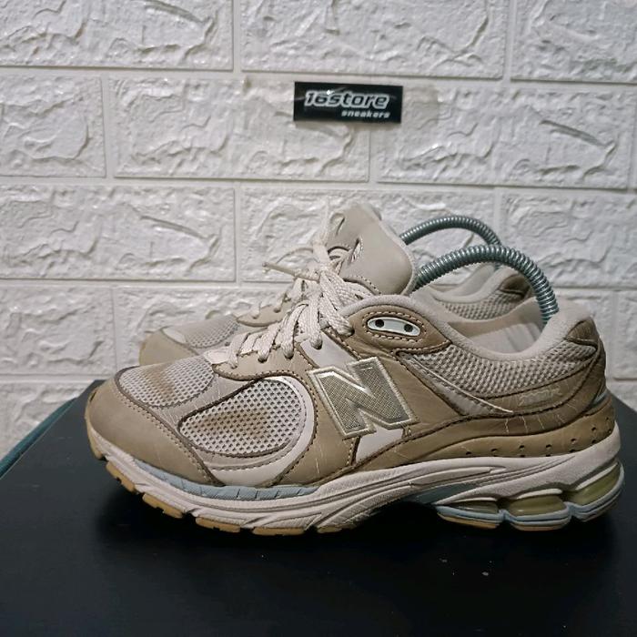 NEW BALANCE 2002r ORIGINAL  SECOND