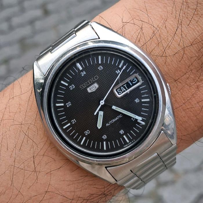 jam seiko 5 snxf11 military black dial
