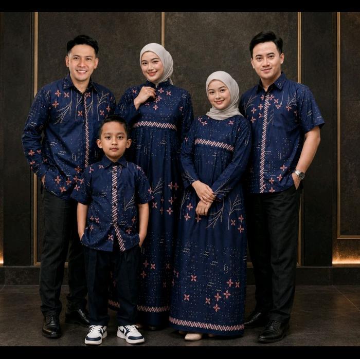 Anjani Navy Baju Batik Couple Keluarga Ayah Ibu Anak Laki Laki Lengan Pendek Seragam Gamis Dewasa Ke