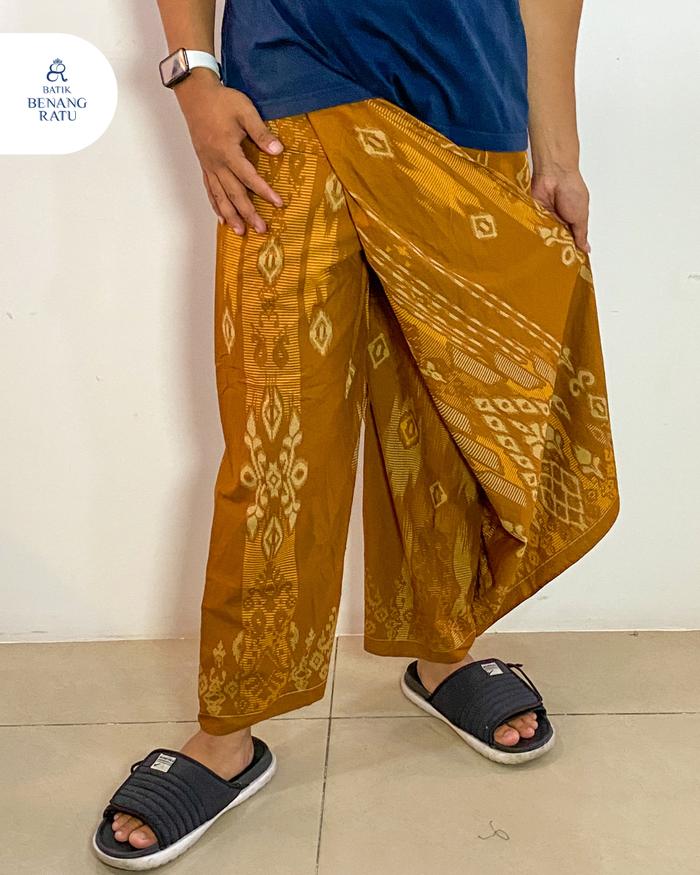 Batik Benang Ratu - Sarung Celana Nur Cahyo