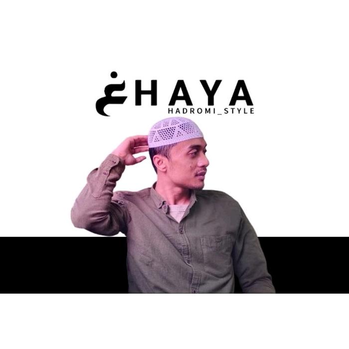 Ghaya Hadromi_Style Peci Rajut Madinah Putih List Bawah Tebal Muslim Kopiah Songkok Remaja Dewasa Ny