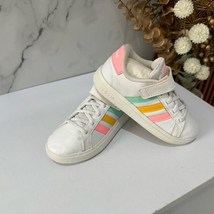 Sepatu adidas original second sepatu anak adidas