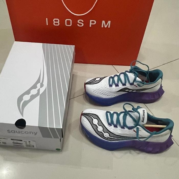 (ORIGINAL) Saucony Endorphin 4 Pro