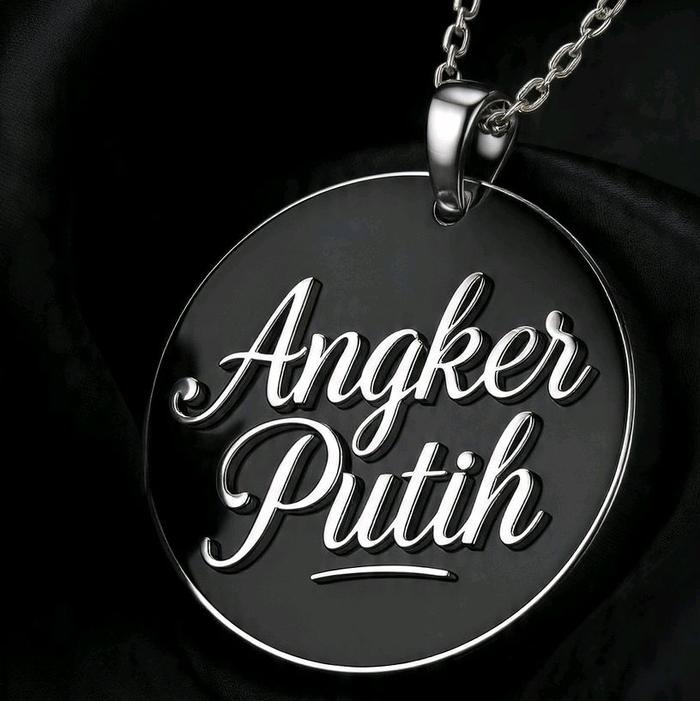 Kalung Liontin Tulisan angker putih dengan Desain Elegan dan Menarik