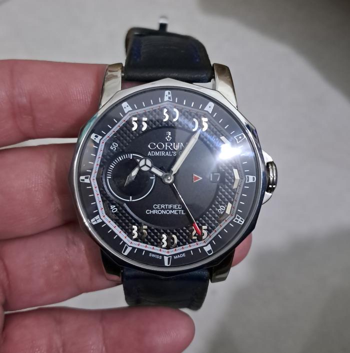 jam tangan corum otomatik